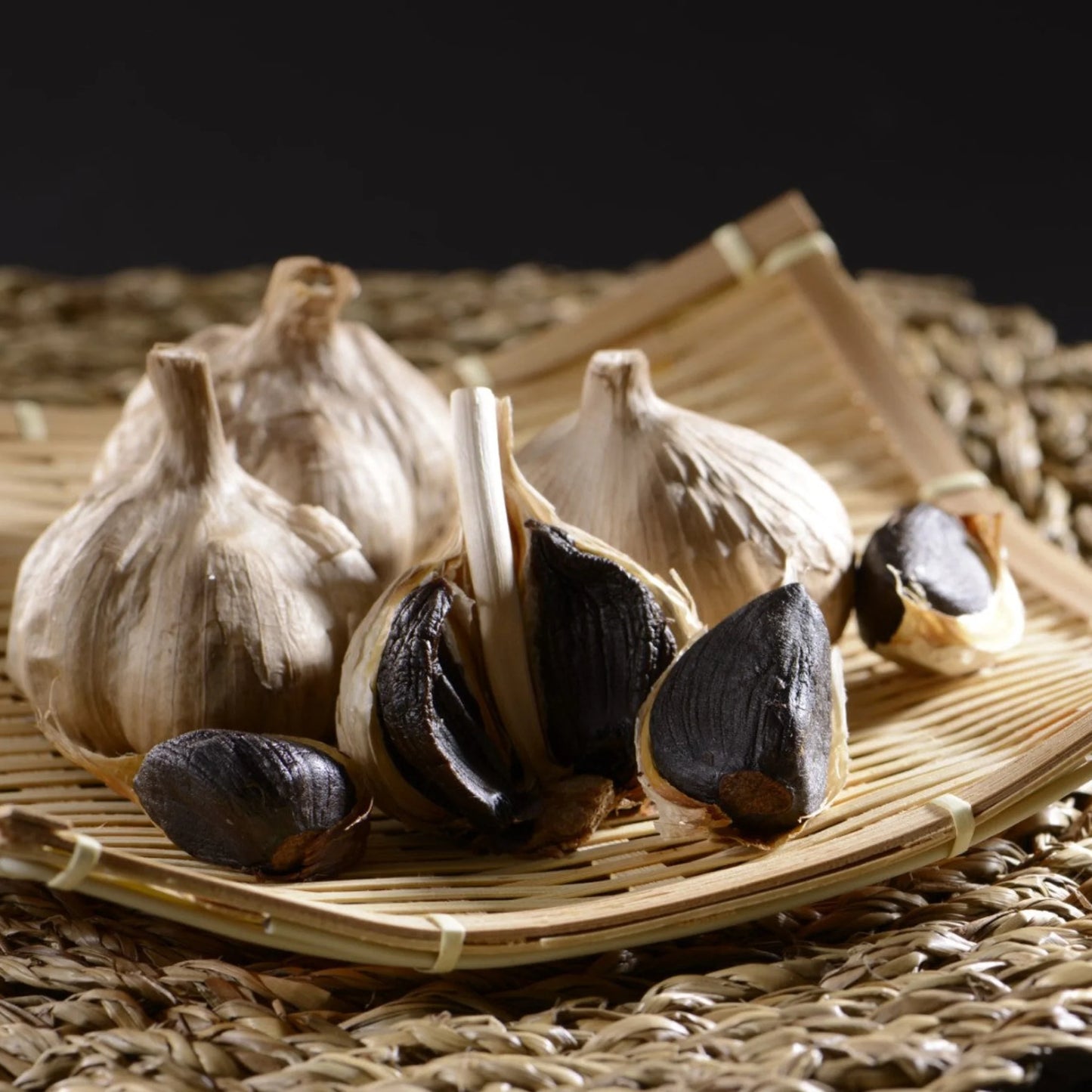 GINGER AND BLACK GARLIC PASTE - 食べたくて生姜ない 90g