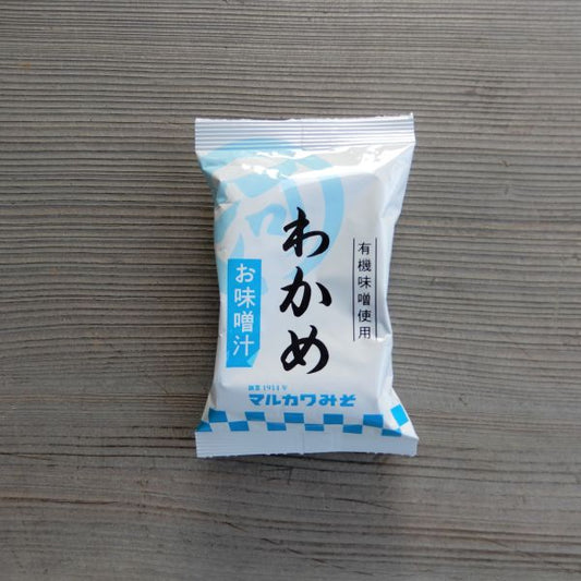 INSTANT MISO SOUP(SPINACH) - ｲﾝｽﾀﾝﾄみそ汁 わかめ 8g